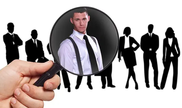 how to reject a job candidate professionally